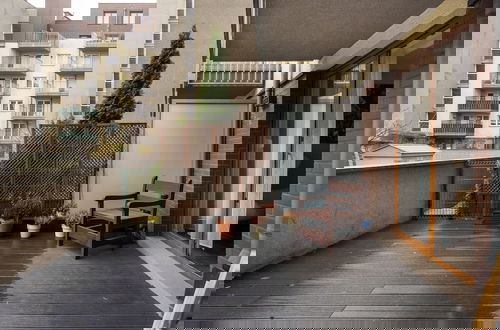 Foto 36 - Modern Apartment Terrace by Renters