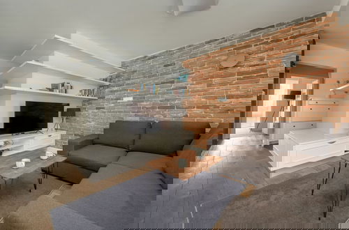 Foto 32 - Modern Apartment Terrace by Renters