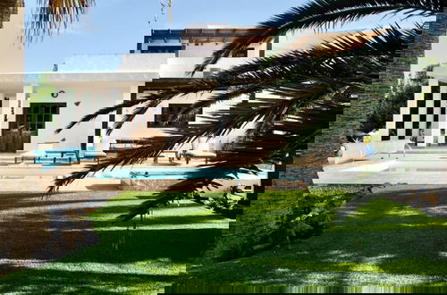 Foto 1 - Lajares Villa-sleeps 6-free Parking-playground