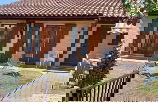 Foto 1 - Pretty Villa With Above Ground Pool