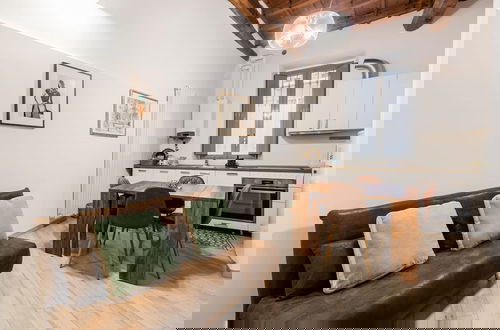 Foto 2 - Moderno Loft nel Cortile di un Casale Storico