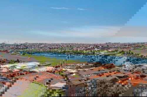 Photo 1 - Sea View Duplex w Terrace in Goldenhorn