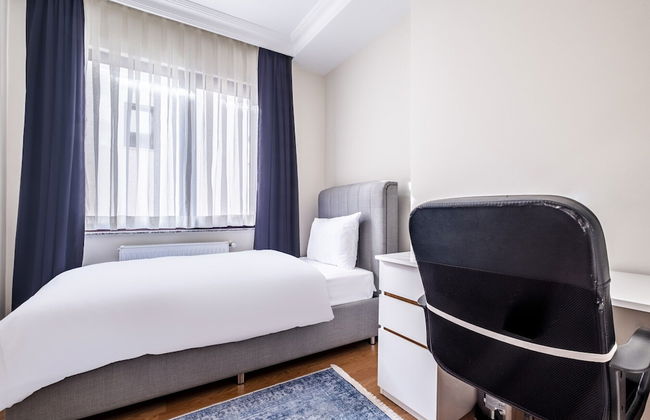 Flat in Maltepe With Balcony Near Shopping Malls - Foto 11