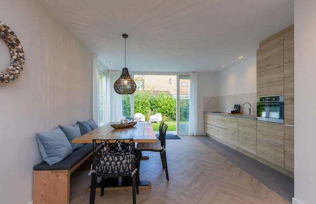 House in Oostkapelle Near Beach & Sauna - Photo 6