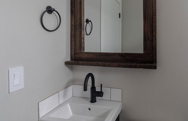 Guest Suite Close To Whtye Ave - Foto 11
