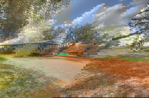 Foto 39 - Sage: Peaceful Hill Country Retreat With Hot-tub!