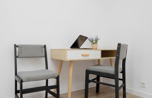 Workspace With Parking by Renters - Foto 6