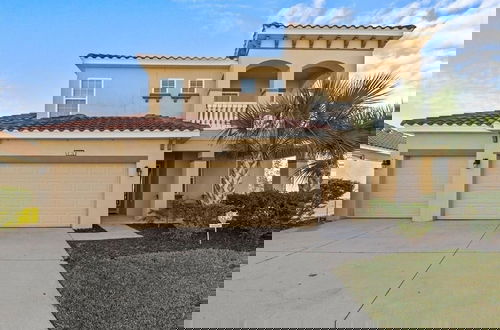 Foto 48 - Large 7 Bed In Solterra Pool, Spa Near Disney 7 Bedroom Home by RedAwning