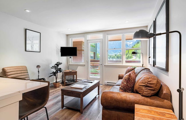 Etta Place 7 by Avantstay Ski In/ Ski Out Unit w/ Striking Views! - Foto 1