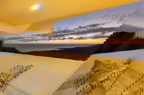 Foto 42 - Castlewood by Avantstay Malibu Cliffside + View