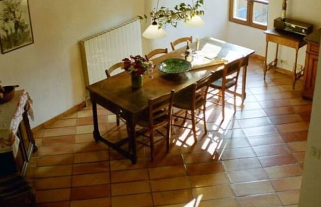 Holiday Home Mirabel Sous les Roches - Foto 1