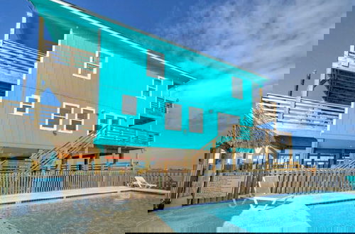 Photo 34 - Waterfront w/ Bay Views, Shared Pool & Boat Dock Marlin Madness by Avantstay