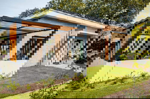 Foto 37 - Beautiful Holiday Home in Voorhuizen With Sauna