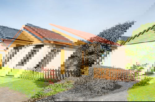 Foto 1 - Spacious Holiday Home With Terrace