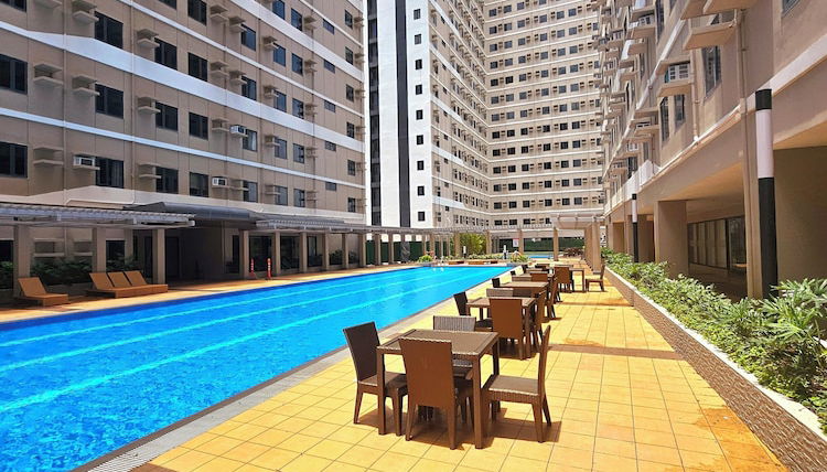 Foto 1 - Acellyne's Suites at Green 2 Residences