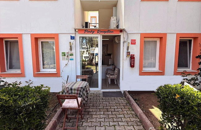 Pinky Apart Otel - Foto 1