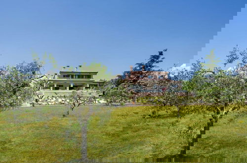 Foto 39 - Villa With Pool Surrounded by Woods in Labin