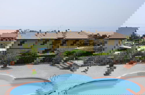 Photo 1 - Apartment in Lazise With Lake View Balcony