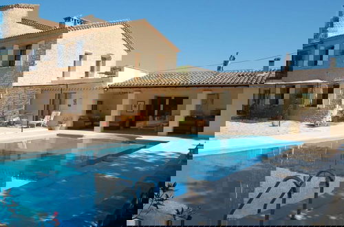 Photo 7 - Camargue Modern Retreat