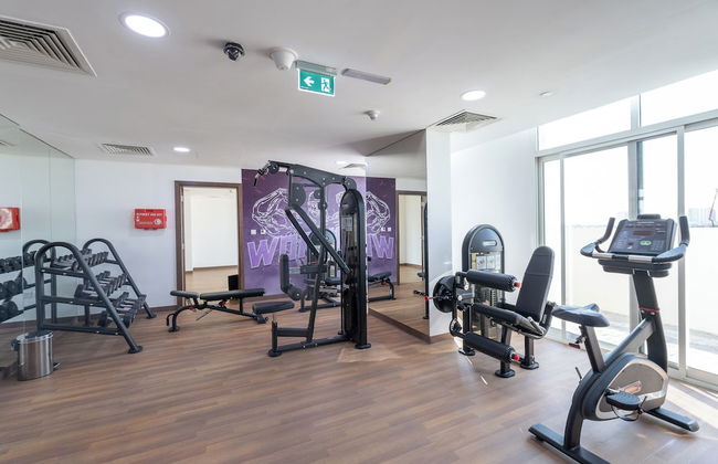 Cozy Studio Budget Friendly - Photo 32