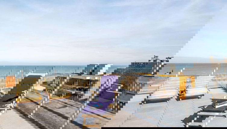 Foto 1 - Penthouse by the Sea With Stunning Views