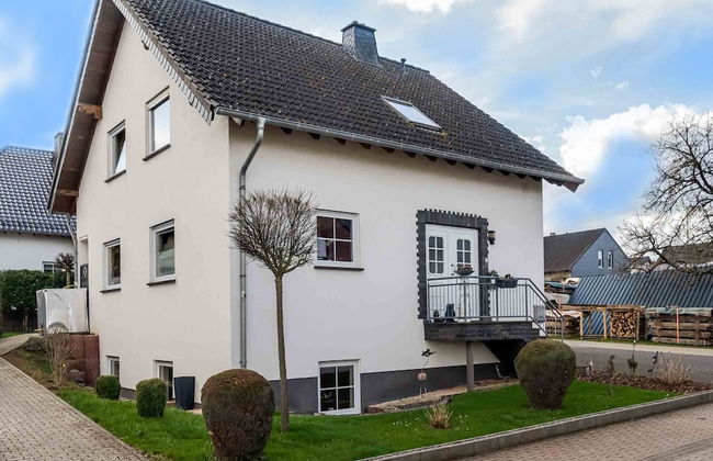 Holiday Home in the Eifel-mosel With Garden - Photo 27