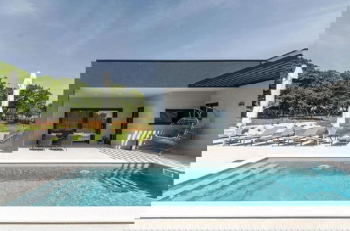 Foto 19 - Villa Valinka Ontwerp