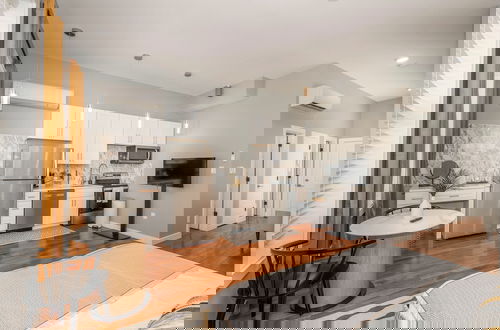 Foto 10 - Findlay Market Suite 4