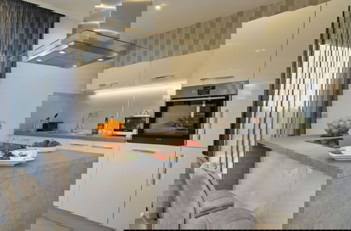 Foto 9 - Villa Una Comfortable Holiday Residence