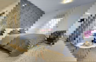 Foto 3 - Villa Una Comfortable Holiday Residence
