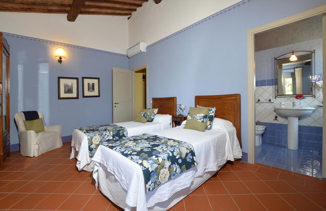 Villa Paradiso 16 in Mensano - Photo 15