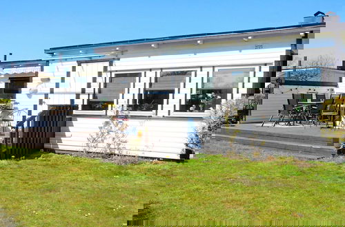Foto 1 - 6 Person Holiday Home in Solvesborg