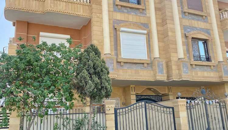 Foto 1 - Luxurious Villa Serene Garden New Cairo