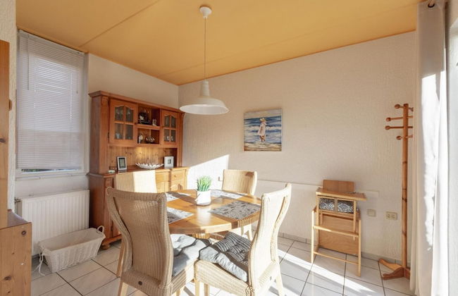 Cozy Holiday Home With Terrace - Foto 10