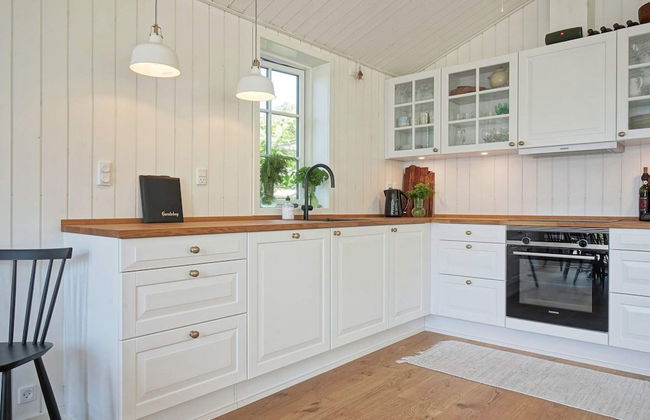 6 Person Holiday Home in Ronne - Foto 5