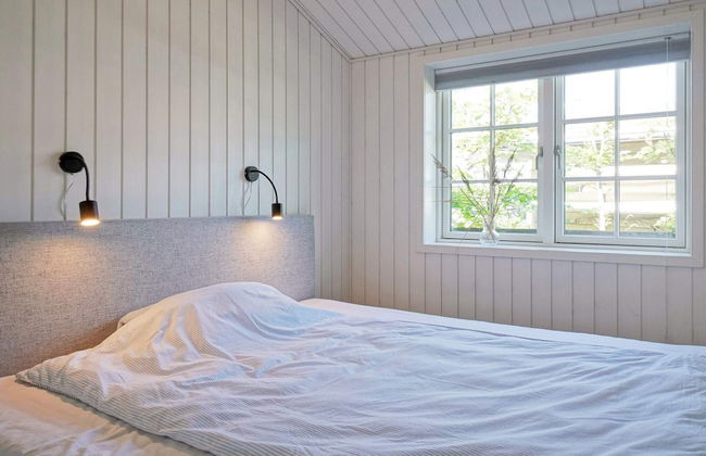 6 Person Holiday Home in Ronne - Foto 3