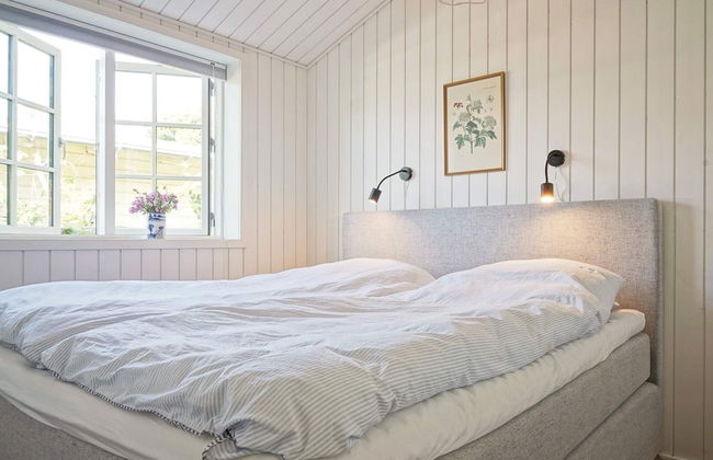 6 Person Holiday Home in Ronne - Foto 2