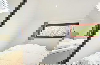 Foto 2 - 10 Person Holiday Home in Nexo