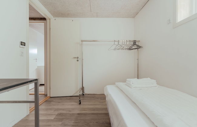 Cozy Family Home In Vestmanna - Photo 3