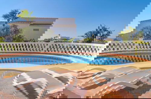 Foto 20 - Lush Villa With Swimming Pool in Benitachell