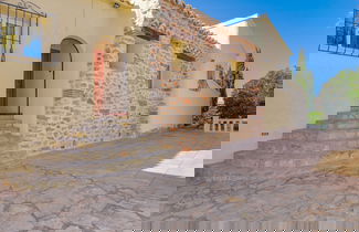 Foto 2 - Lush Villa With Swimming Pool in Benitachell