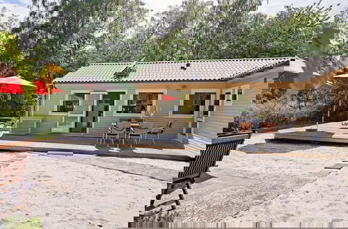 Foto 25 - 6 Person Holiday Home in Nexo
