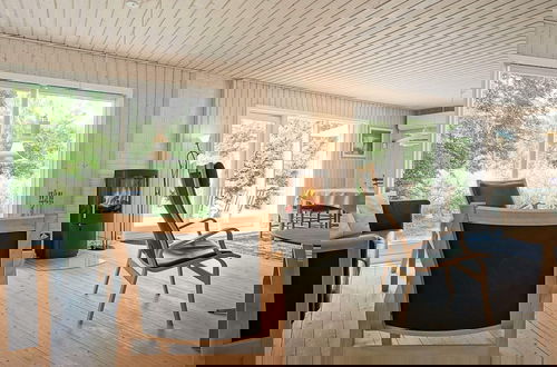 Foto 21 - 6 Person Holiday Home in Nexo