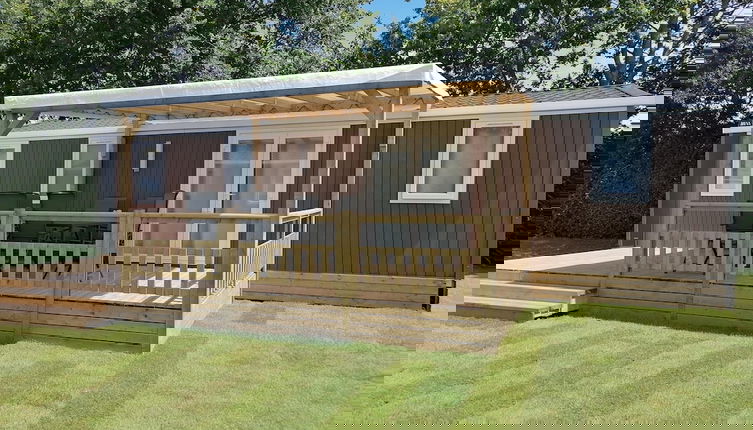 Foto 1 - Chalet Aqua in Netherlands With Veranda