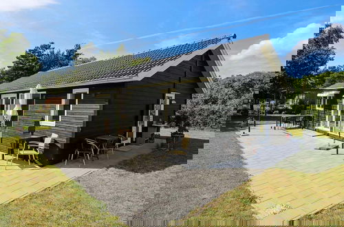 Foto 1 - 6 Person Holiday Home in Hojby-by Traum
