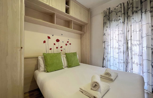 Stay U-nique Apartment Sardenya II - Foto 8
