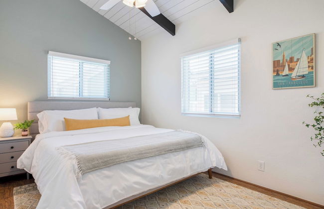 Surfrider II by Avantstay Walk to the Beach + Balcony - Foto 19