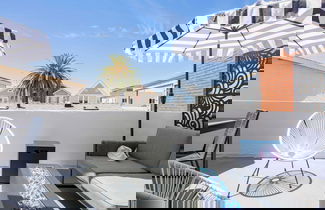 Foto 2 - Surfrider II by Avantstay Walk to the Beach + Balcony