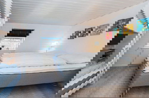 Foto 5 - 8 Person Holiday Home in Ulfborg