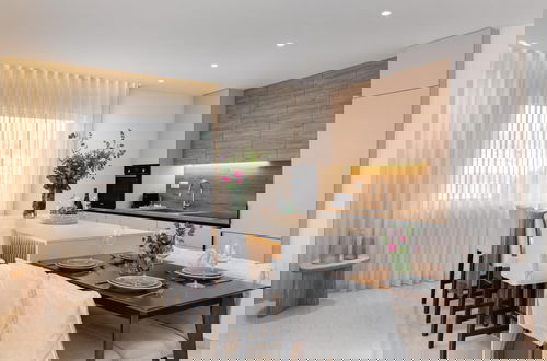 Foto 5 - 2-bdr SV Elegance Luxury Apt With Shared Pool